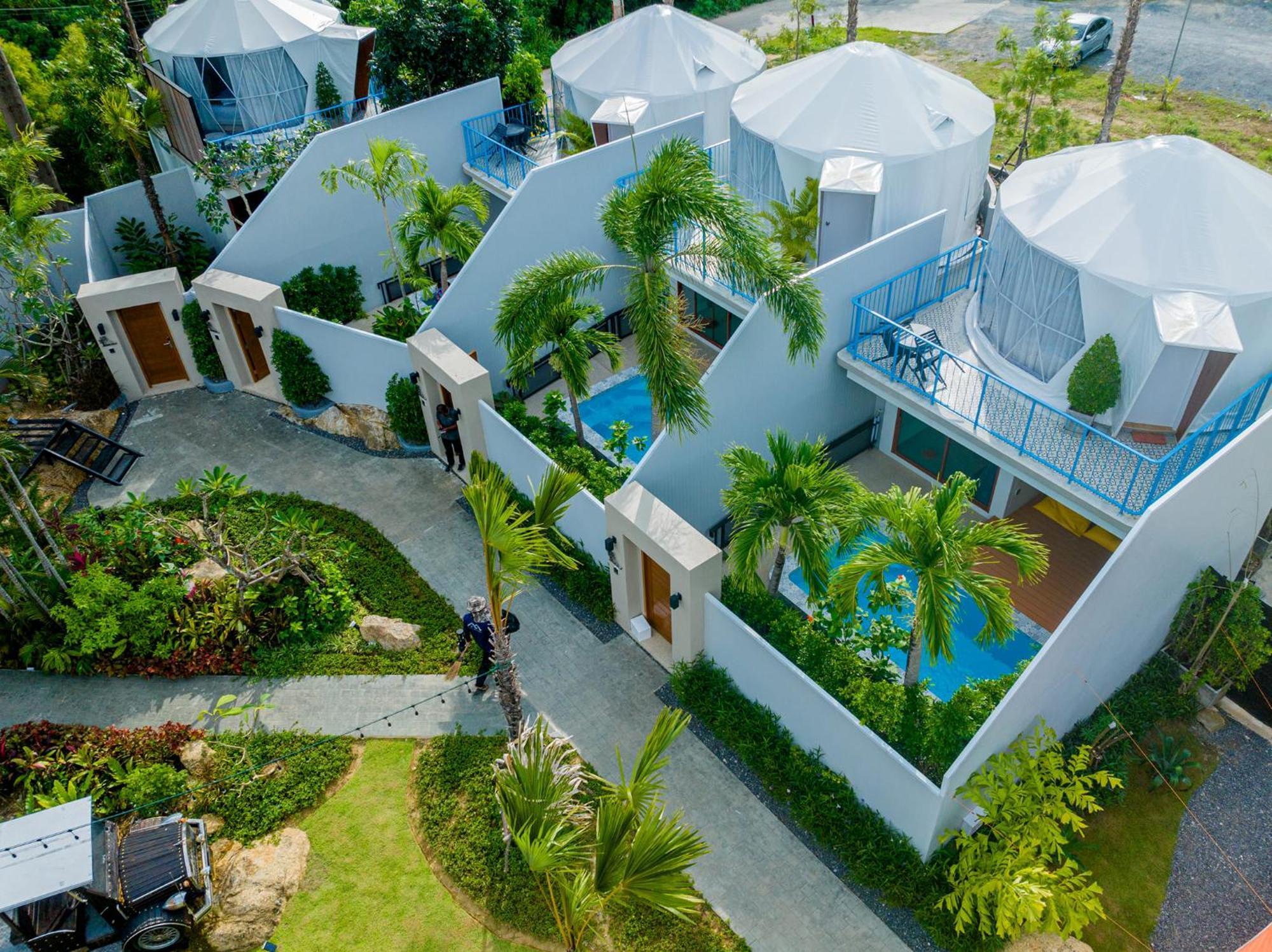 Le Resort And Villas Rawai Dış mekan fotoğraf The resort's villas